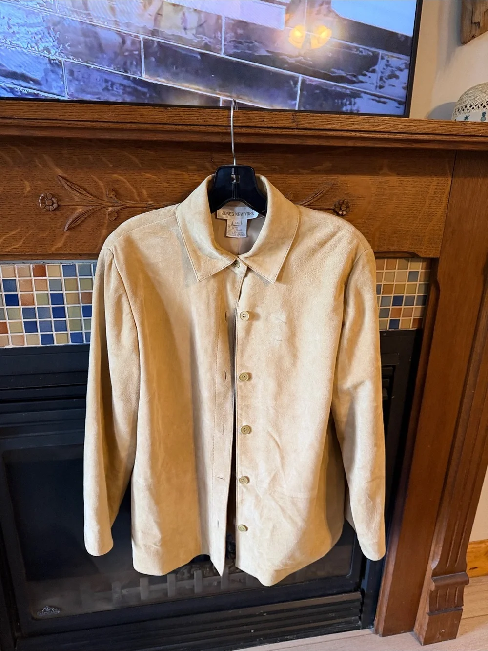 Jones New York Women’s Suede Shirt Jacket in Light Tan